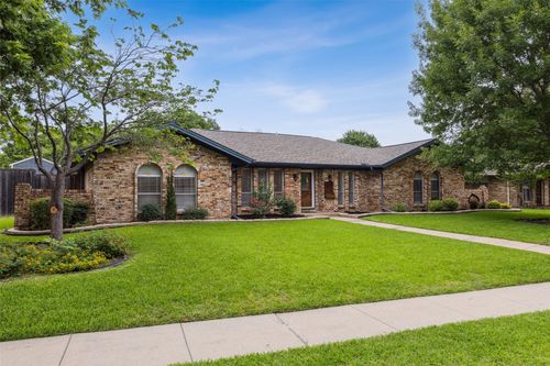 2513 Westridge Dr, Plano, TX, 75075-8111 | Card Image