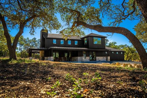 10-554 Springfield Rd, Fredericksburg, TX, 78624-3292 | Card Image