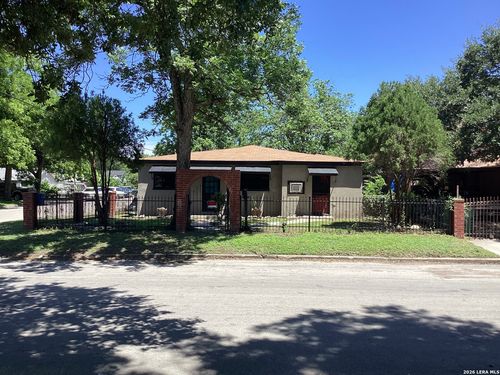 151 Benita St, San Antonio, TX, 78210-4605 | Card Image