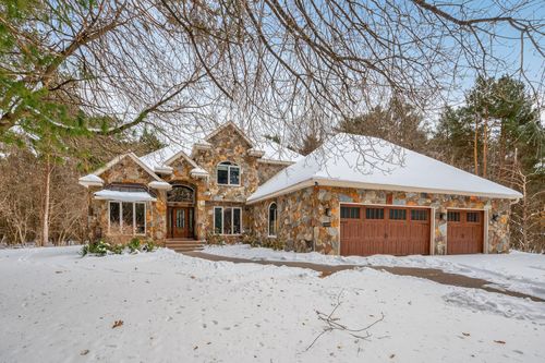 26563 Woodlands Pkwy, Zimmerman, MN, 55398-8413 | Card Image