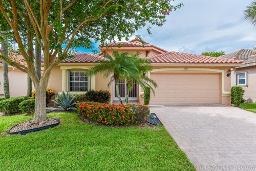 7076 Trentino Way, Boynton Beach, FL, 33472-7302 | Card Image