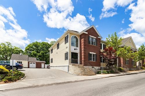 apt-1-129 Cambridge St, Burlington, MA, 01803-3776 | Card Image