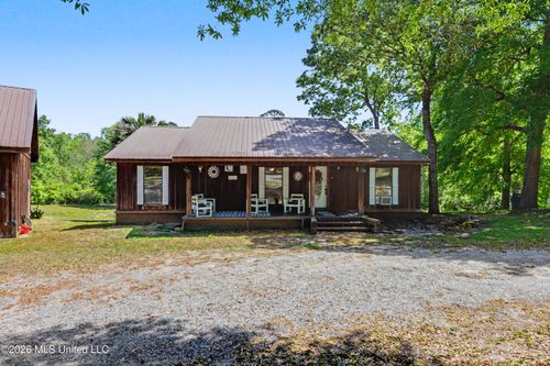 182 Rolling Woods Rd Road, Lucedale, MS, 39452 | Card Image