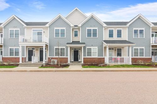 unit-8-27 Kettle Pond Ln, Williston, VT, 05495-4208 | Card Image