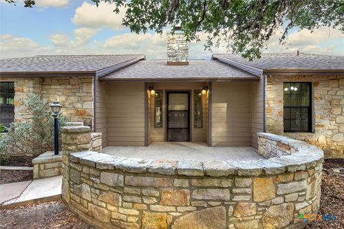 2611 Rolling Oaks, San Marcos, TX, 78666-5009 | Card Image