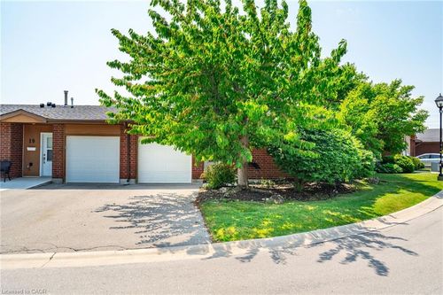 1 Arch Deacon Clark Trail, Hamilton, ON, L9B2M2 | Card Image