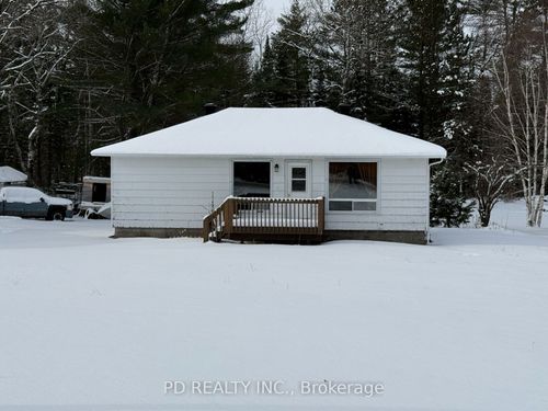 32299 Highway 17 E, Deep River, ON, K0J1P0 | Card Image