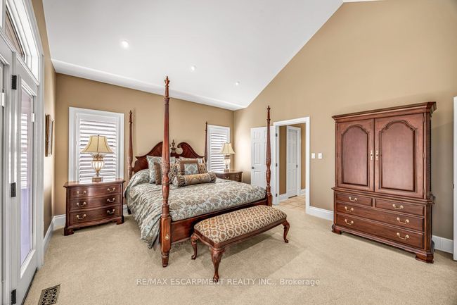5029 Cedar Springs Crt, House other with 3 bedrooms, 3 bathrooms and 12 parking in Burlington ON | Image 29