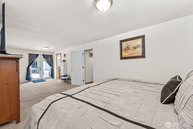 20311 Orting Kapowsin Hwy E, House other with 3 bedrooms, 3 bathrooms and 3 parking in Graham WA | Image 14