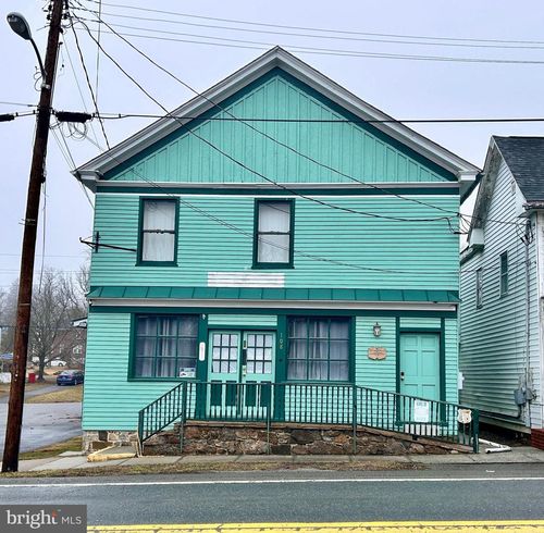 108 W Main St, HEDGESVILLE, WV, 25427 | Card Image