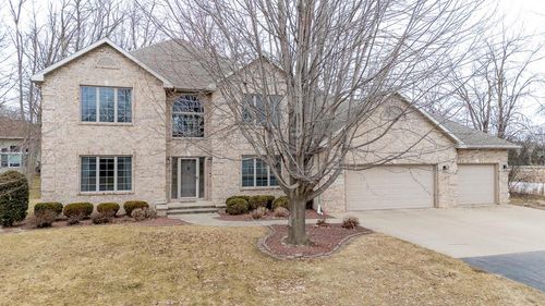 2230 E Elmview Drive, APPLETON, WI, 54915 | Card Image