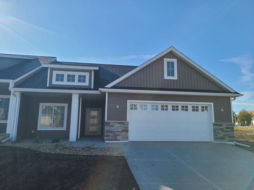 1002 12th Pl Nw, Kasson, MN, 55944-3200 | Card Image