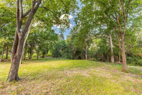 143 Wild Phlox Dr, Bellville, TX, 77418-1926 | Card Image