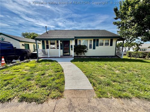 101 Bennett Street, Oak Hill, WV, 25901 | Card Image