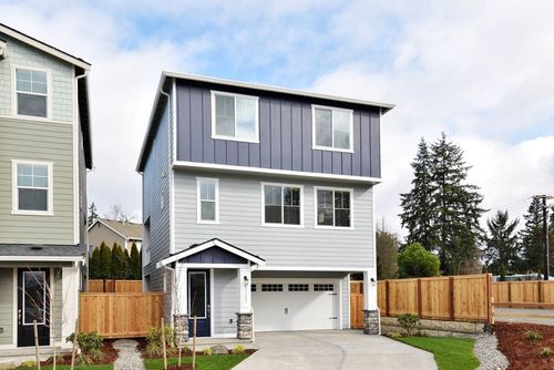 8741 151st St E, Puyallup, WA, 98375-1001 | Card Image