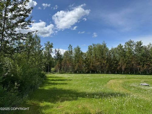 15800 E Shangrila Dr, Talkeetna, AK, 99676 | Card Image