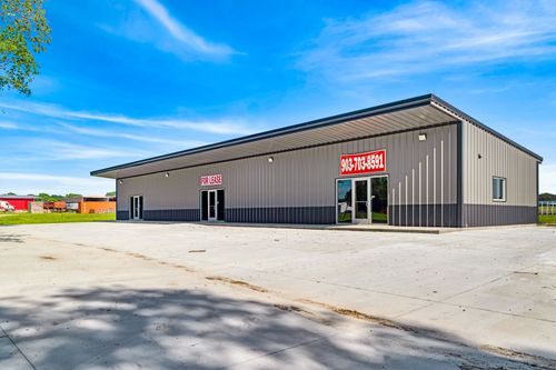 1105 W Front St, Blossom, TX, 75416-2806 | Card Image