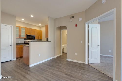 1127-6900 E Princess Dr, Phoenix, AZ, 85054-4101 | Card Image