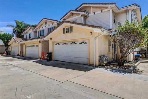 apt-3-6648 Riverside Dr, Chino, CA, 91710-3875 | Card Image