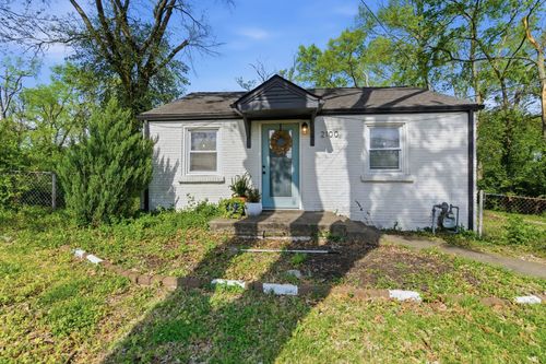 2100 Jones Ave, Nashville, TN, 37207-4704 | Card Image
