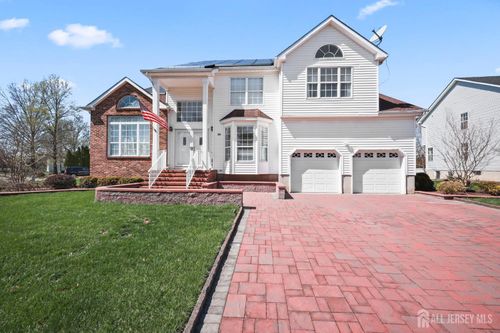 30 Terrier Pl, Kendall Park, NJ, 08824-1468 | Card Image