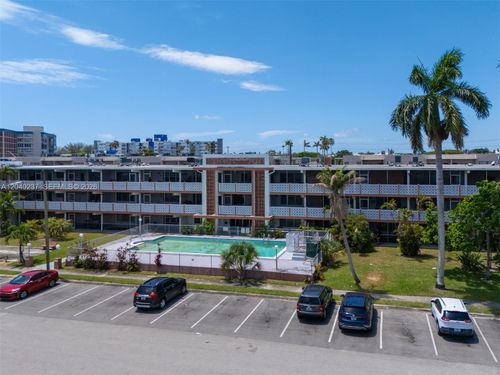 115-1450 Ne 170th St, North Miami Beach, FL, 33162-2812 | Card Image