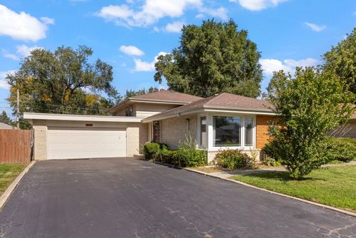 6908 W Edgewood Rd, Palos Heights, IL, 60463-2155 | Card Image