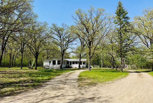 33501 155th Ave Se, Mentor, MN, 56736-9512 | Card Image