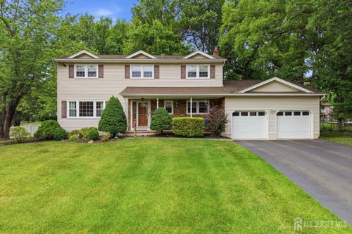4 Woodruff Rd, Edison, NJ, 08820-2601 | Card Image