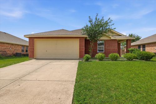 102 Pintail Lane, Sanger, TX, 76266 | Card Image