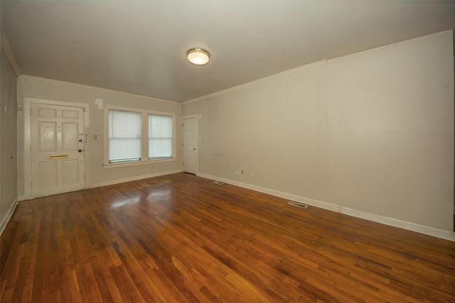 A - 902 S Oak Cliff Blvd, Home with 2 bedrooms, 1 bathrooms and null parking in Dallas TX | Image 6