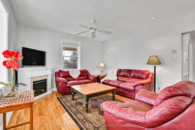 6728 Waterloo St, House other with 3 bedrooms, 1 bathrooms and 3 parking in Kars ON | Image 11