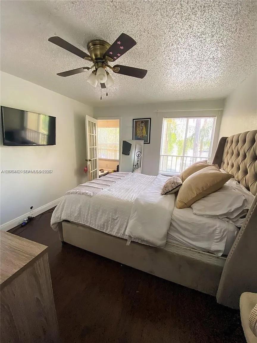 Residential Lease in Sunrise 4