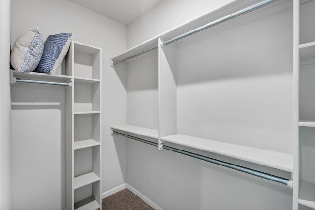 13009 E Spring Valley St, House other with 4 bedrooms, 2 bathrooms and null parking in Wichita KS | Image 13