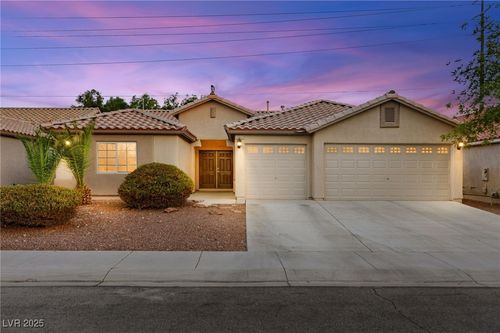 2533 Torch Ave, North Las Vegas, NV, 89081-6556 | Card Image