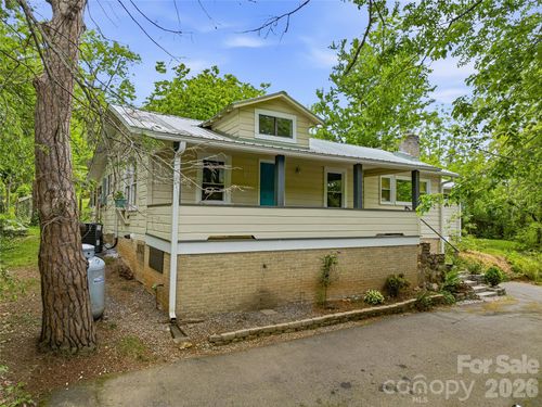 506 Johnston School Rd, Asheville, NC, 28806-9652 | Card Image