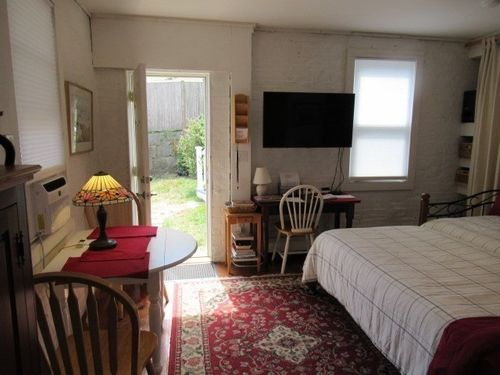 l-47 Granite St, Rockport, MA, 01966-1384 | Card Image