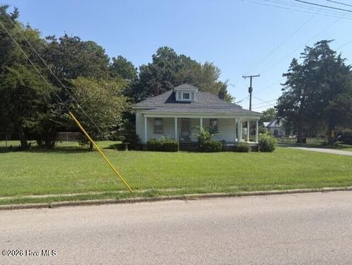 303 S Main St, Kelford, NC, 27847-9424 | Card Image