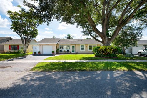 9825 Spanish Isles Dr, Boca Raton, FL, 33496-1829 | Card Image