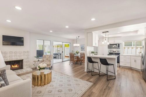 3555 S Sundown Ln, Oceanside, CA, 92056-4702 | Card Image