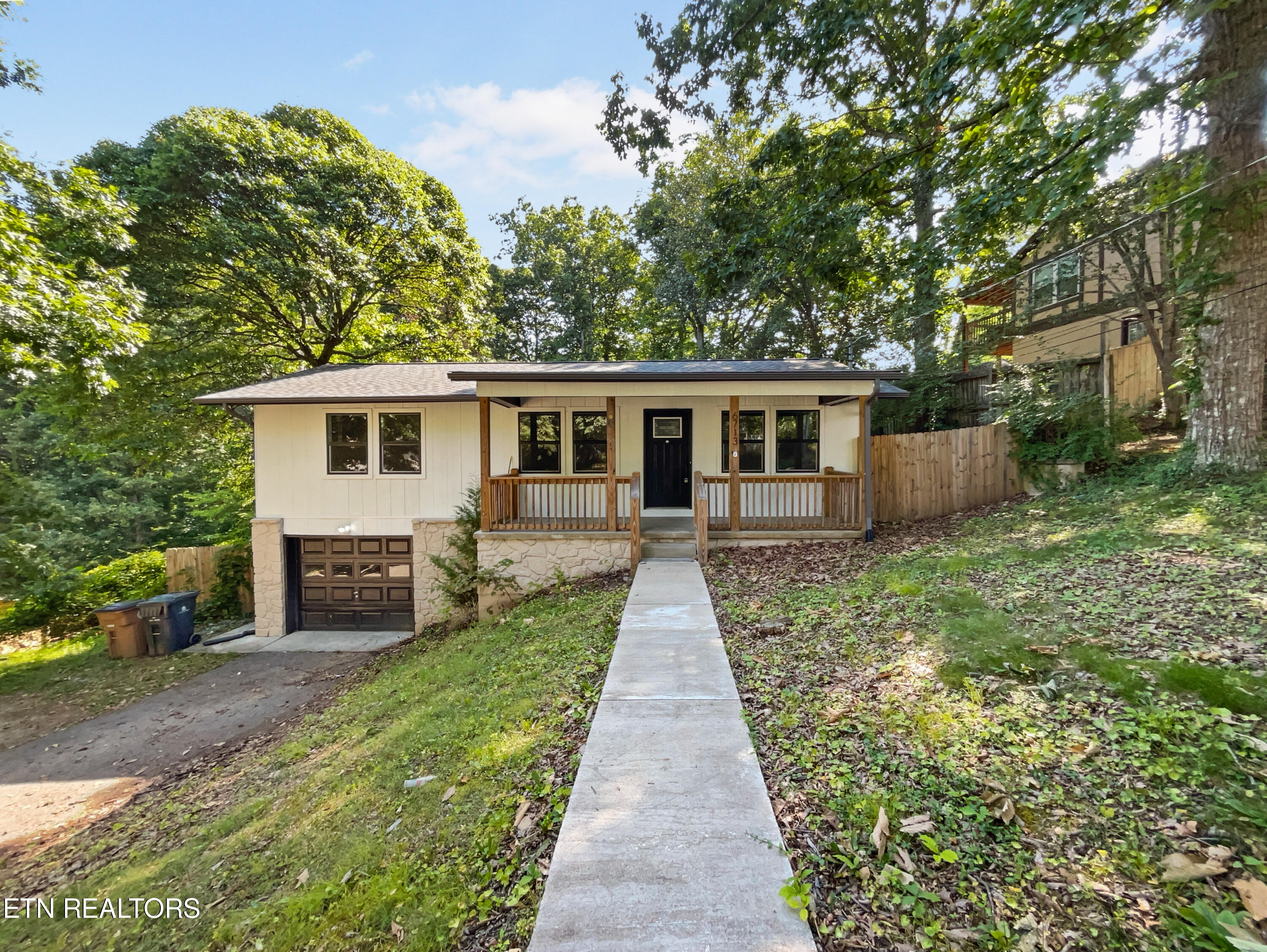 Trousdale Rd, Knoxville, TN 37921