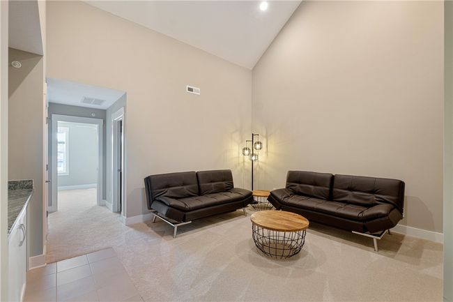 312 Highpointe Dr, Townhouse with 3 bedrooms, 4 bathrooms and 2 parking in Seven Fields PA | Image 19