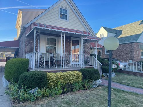 118 227th St, Cambria Heights, NY, 11411 | Card Image