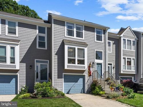 7804 Old Farm Ln, ELLICOTT CITY, MD, 21043-6967 | Card Image