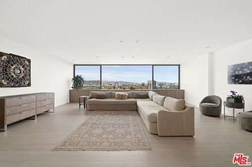 704-2222 Avenue Of The Stars, Los Angeles, CA, 90067-5613 | Card Image