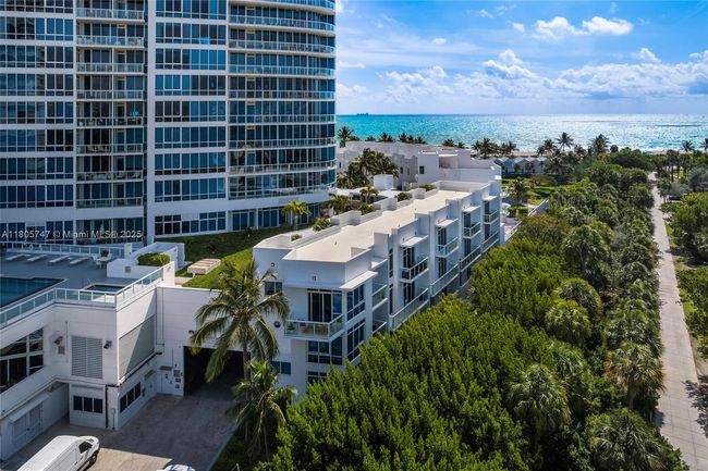 UNIT-13 - 100 S Pointe Dr, Condo with 3 bedrooms, 4 bathrooms and null parking in Miami Beach FL | Image 59