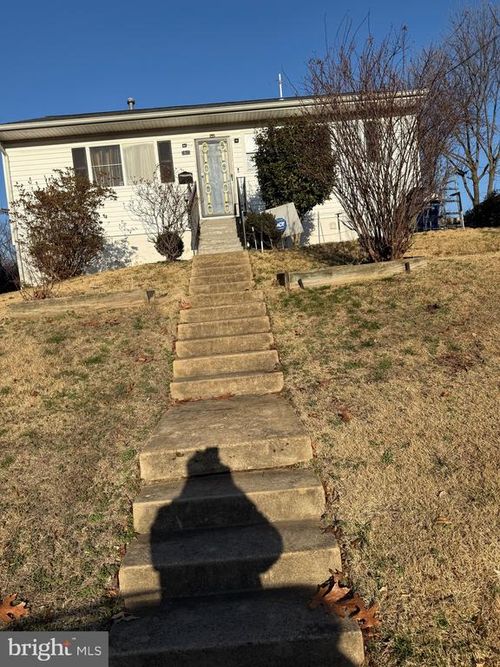 3845 Pinewood Ter, FALLS CHURCH, VA, 22041-1214 | Card Image