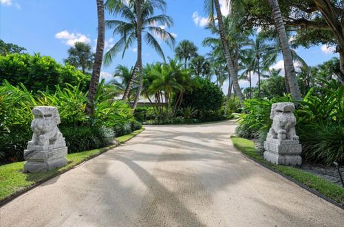 426 S Beach Rd, Hobe Sound, FL, 33455-2702 | Card Image