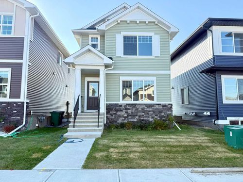 581 Baywater Green Sw, Airdrie, AB, T4B0A9 | Card Image