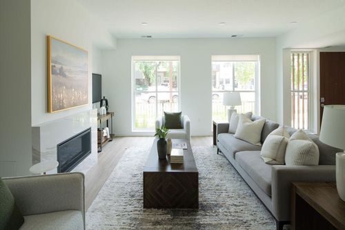 122 West Drive, Excelsior, MN, 55331 | Card Image